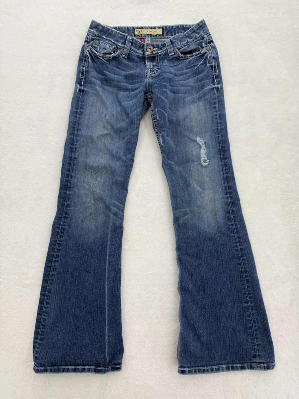 Vintage Buckle Star Flare Jeans Size 26 x 31.5 Y2K Festival Concert Distressed